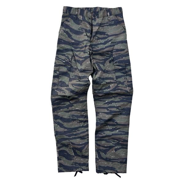 Black Sheep Cargo Skate Pants - Tiger Stripe Camo