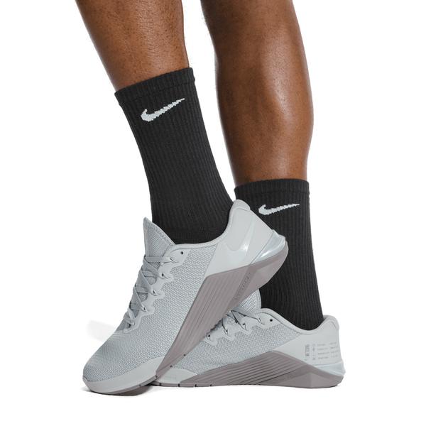 Nike Everyday Plus Cushioned Training Crew Socks 6-Pack Black