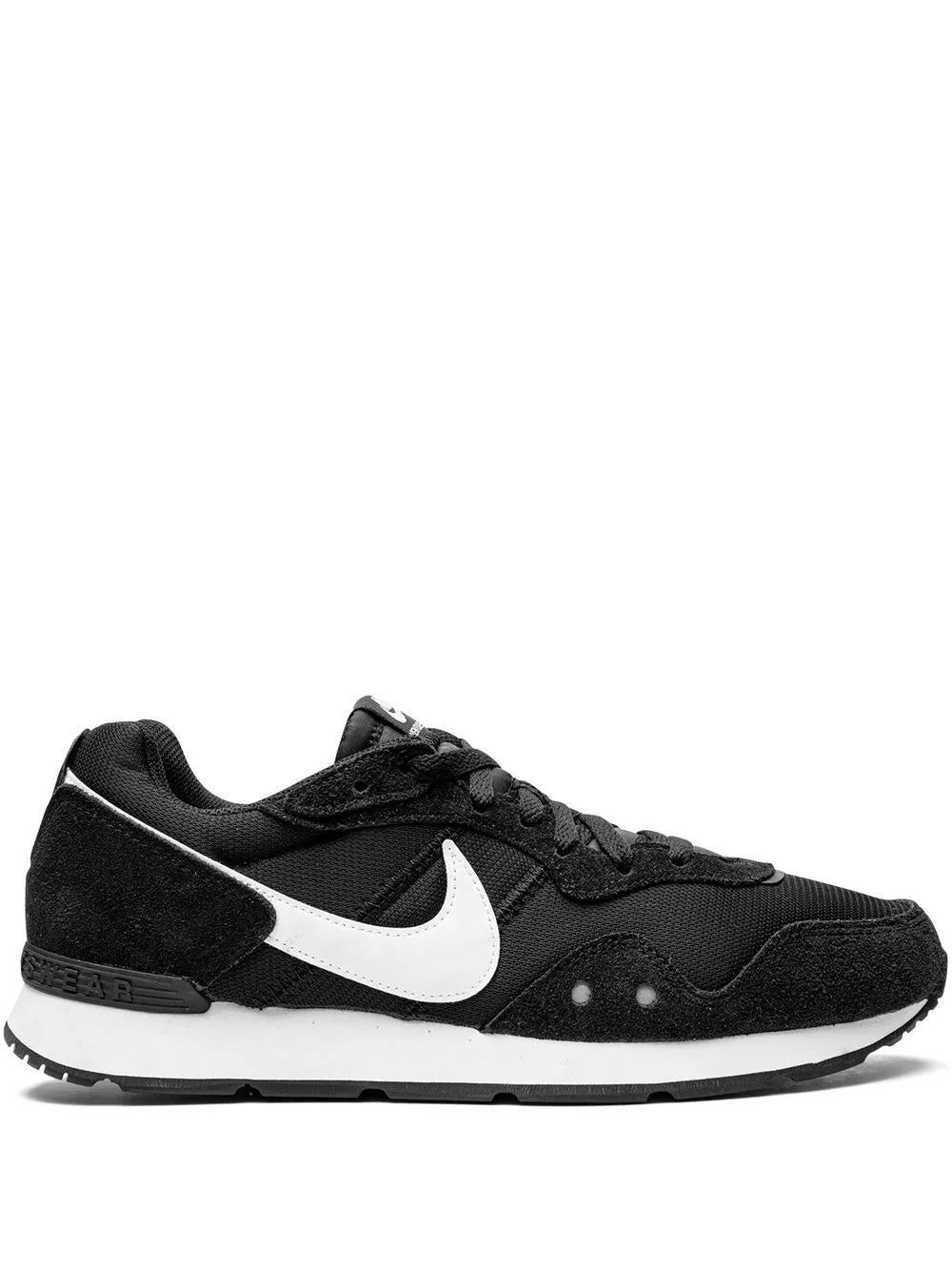 Nike Venture Runner Low-Top Sneakers