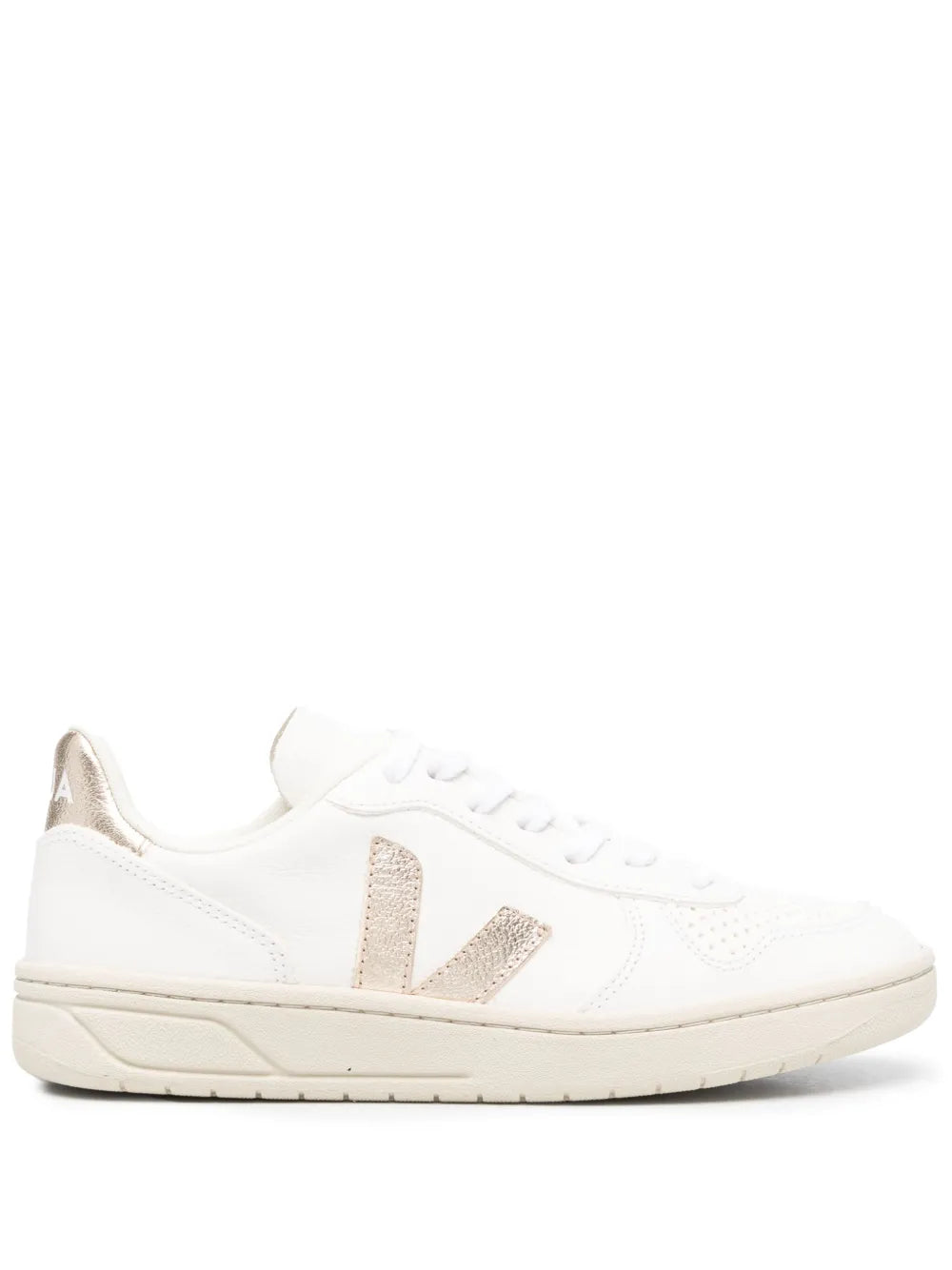 VEJA V-10 Chromefree Leather