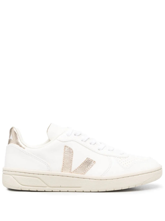 VEJA V-10 Chromefree Leather