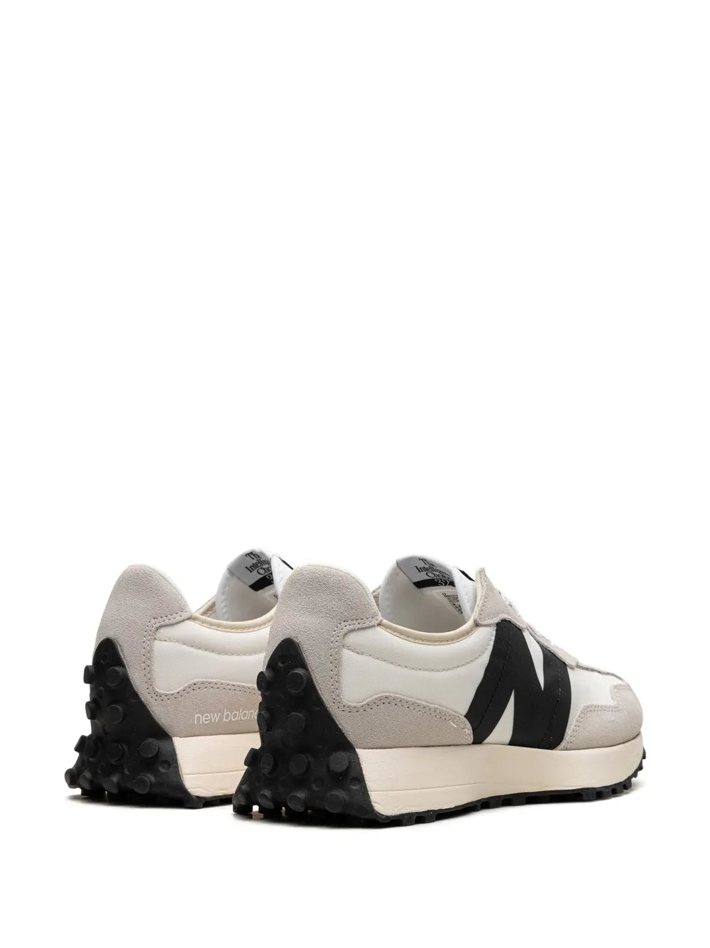 New Balance 327