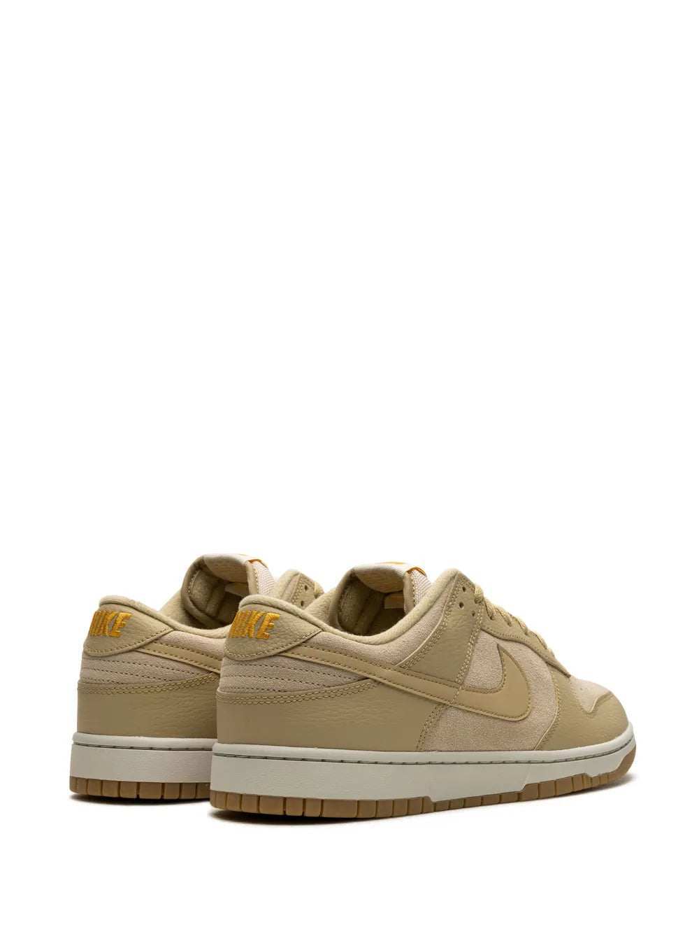 Nike Dunk Low  Suede