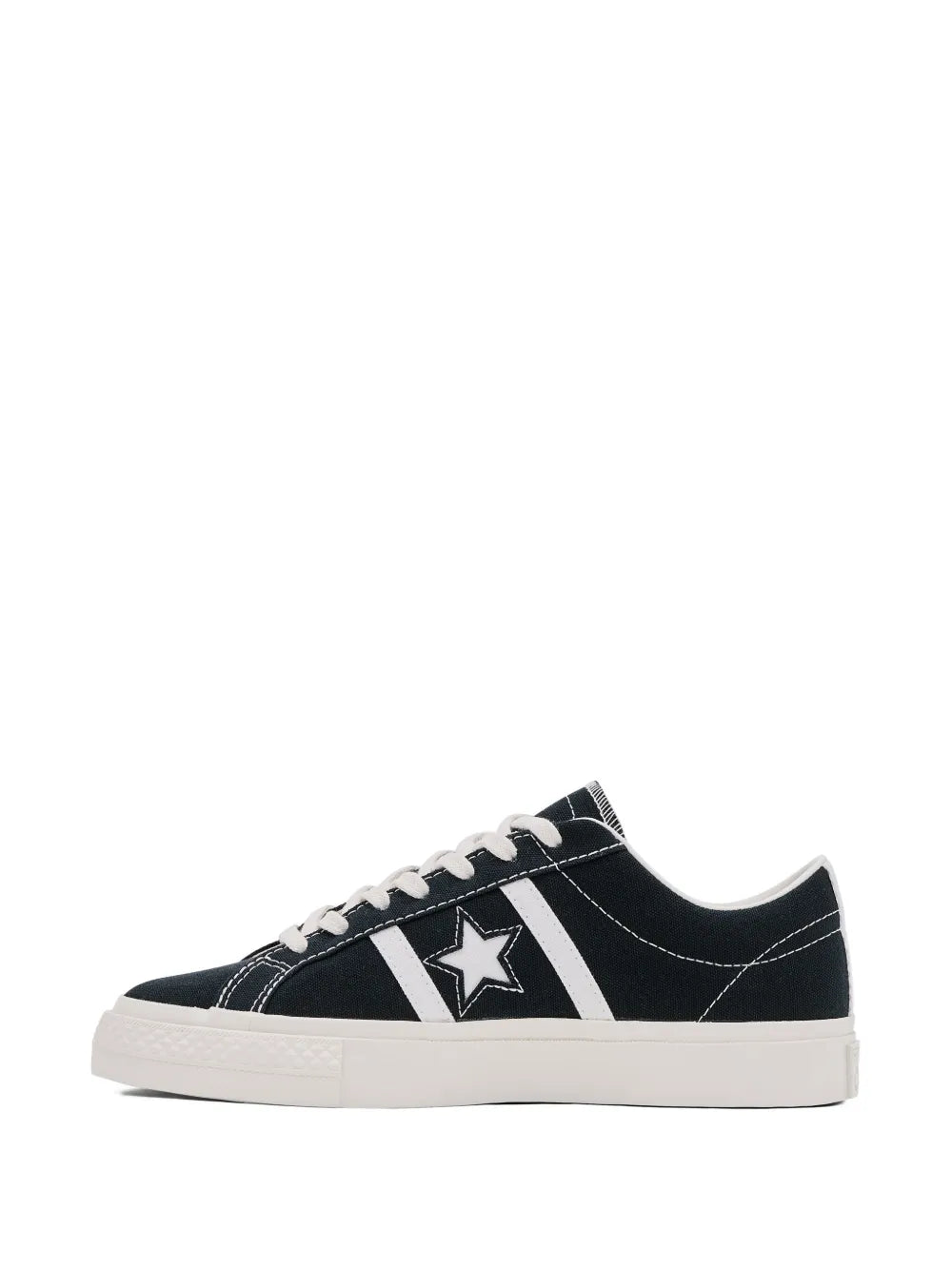 Comme Des Gar ns Play x Converse One Star Academy Pro
