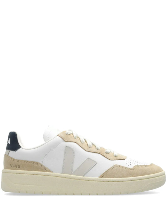 VEJA V-90 Leather