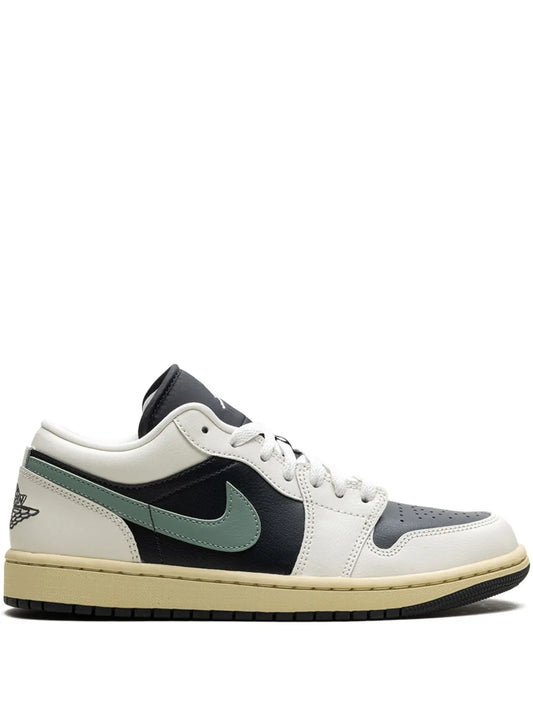 Jordan Air Jordan 1 Low