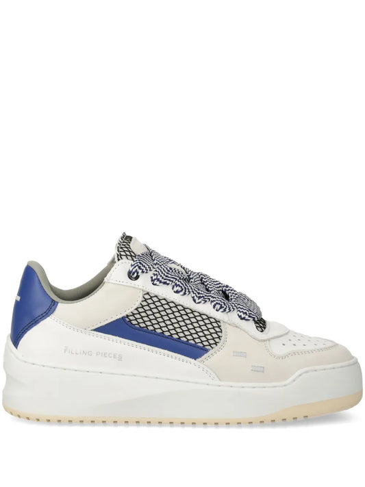 Filling Pieces Avenue Isla