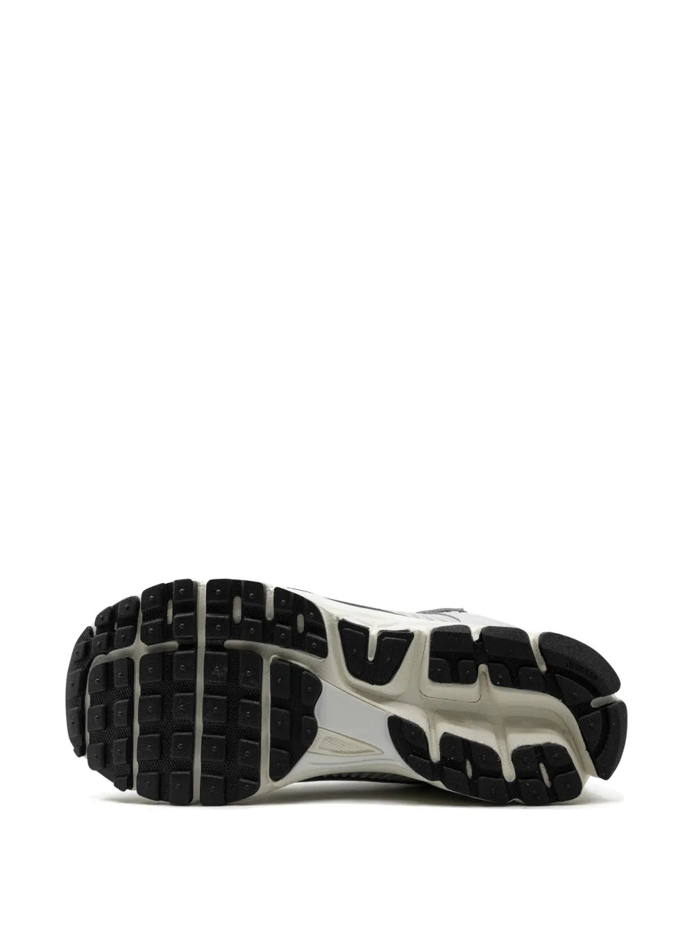 Nike Zoom Vomero 5 Chrome Sneakers