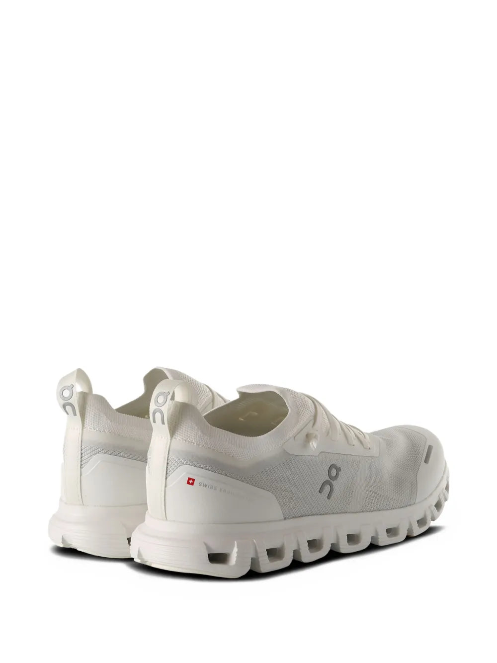 On Running Cloud 6 Versa Low-Top Sneakers