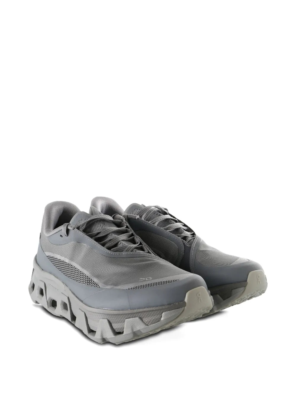 On Running Cloudmonster Hyper Sneakers