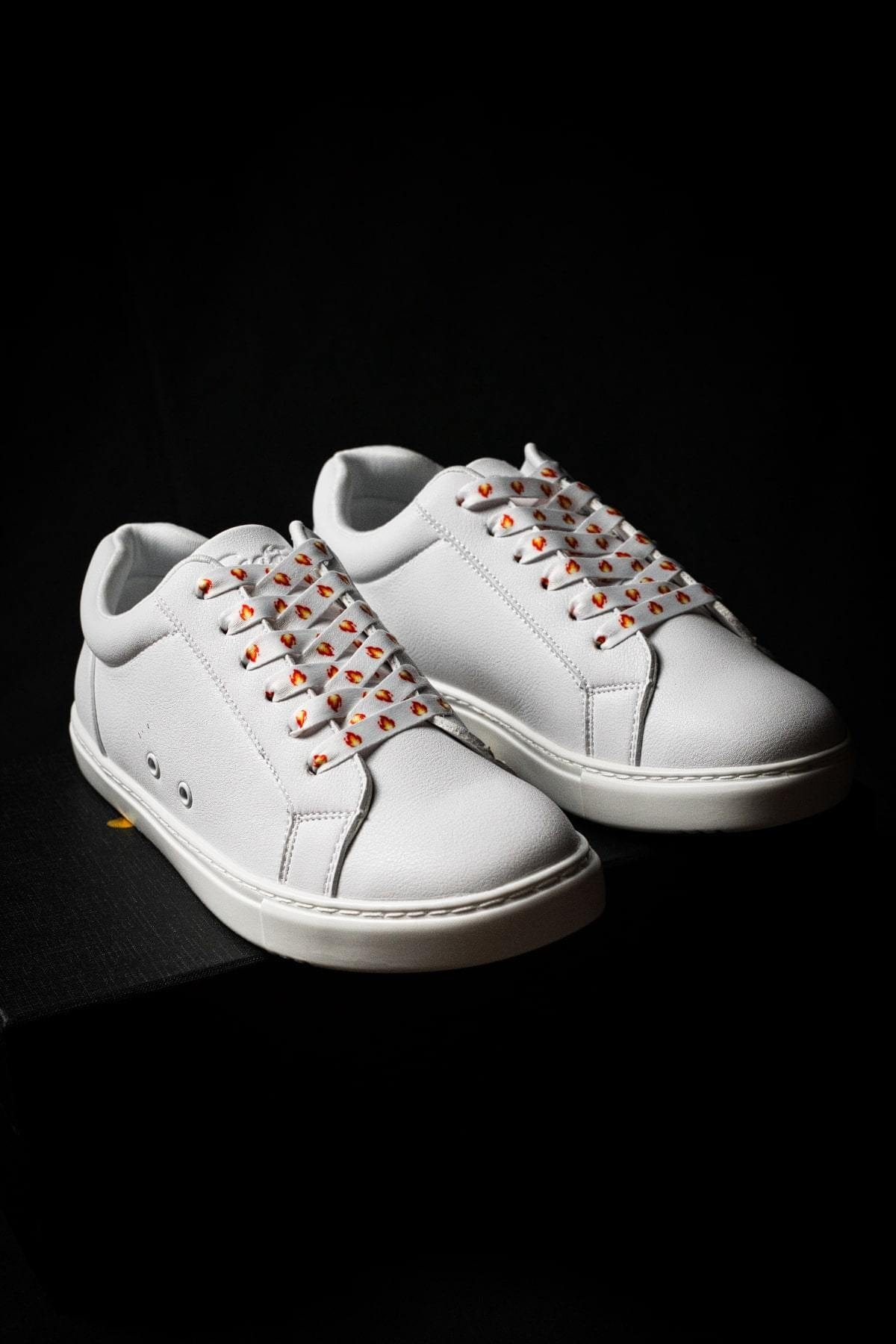 Laces | (Fire / White)