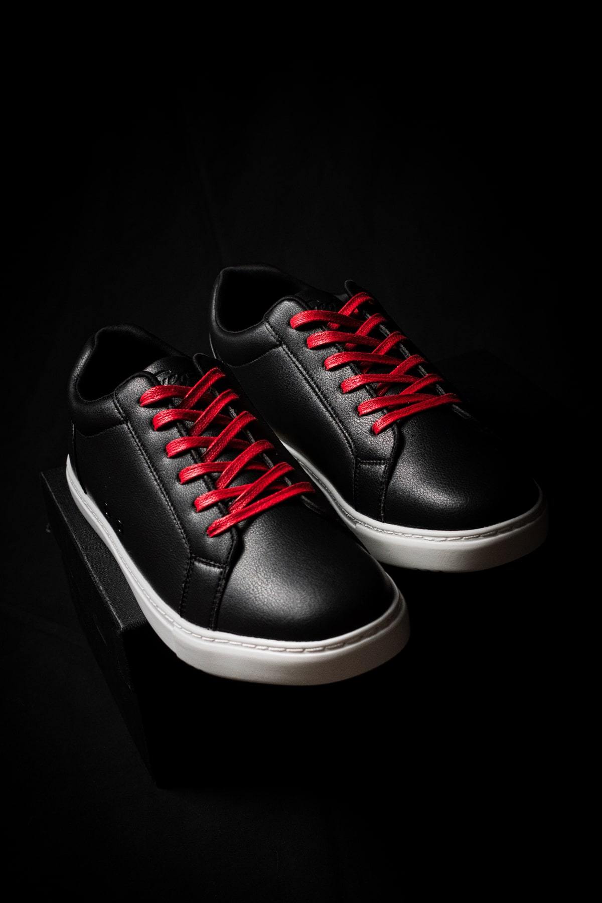 Laces | (Red)