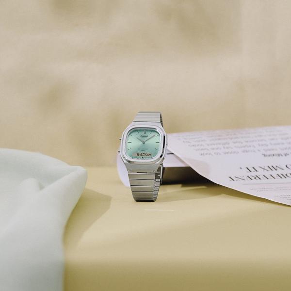 Casio Analog - Digital Vintage Watch AQ240E-2A Silver - Green