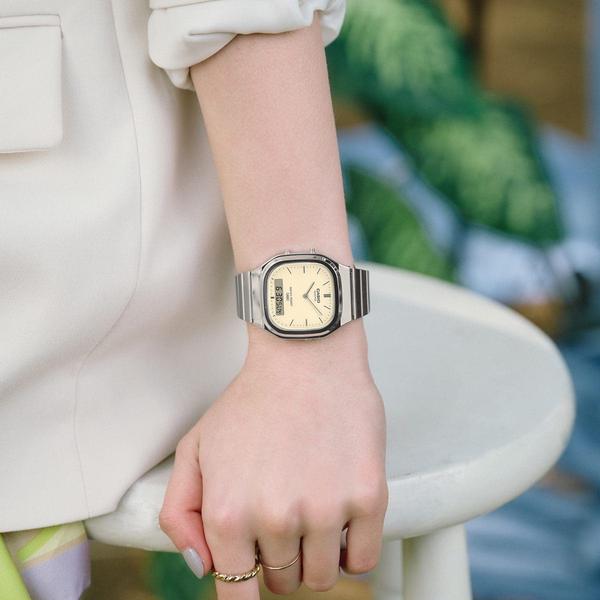 Casio Analog - Digital Vintage Watch AQ240E-7A2 Silver - Cream