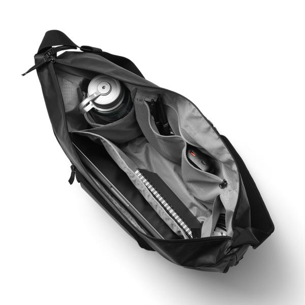 DB Journey Ramverk Pro Sling Bag 24L Black Out