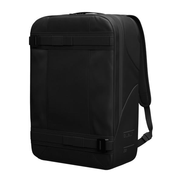 DB Journey Skateboarding Daypack Backpack 20L Black Out
