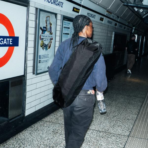 DB Journey Skateboarding Skate Carrier 32L Black Out