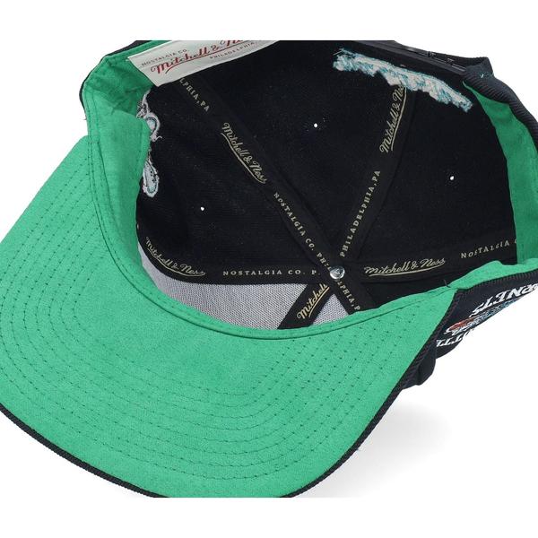 Mitchell & Ness Charlotte Hornets Triple Play HWC Snapback Hat Black