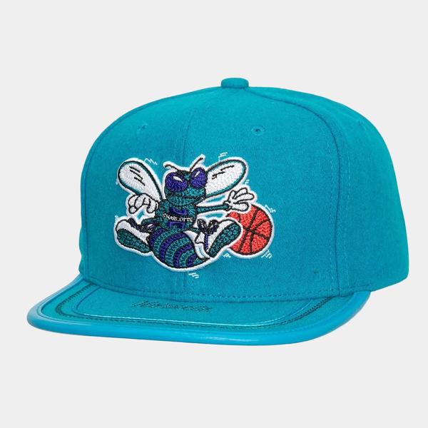 Mitchell & Ness Charlotte Hornets Upscale HWC Snapback Hat Teal