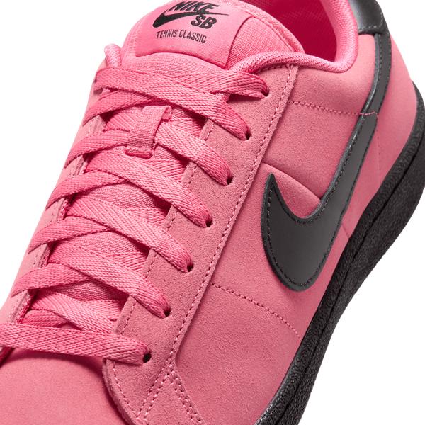 Nike SB "Club 58" FC Pack Zoom Tennis Classic Hyper Pink - Black