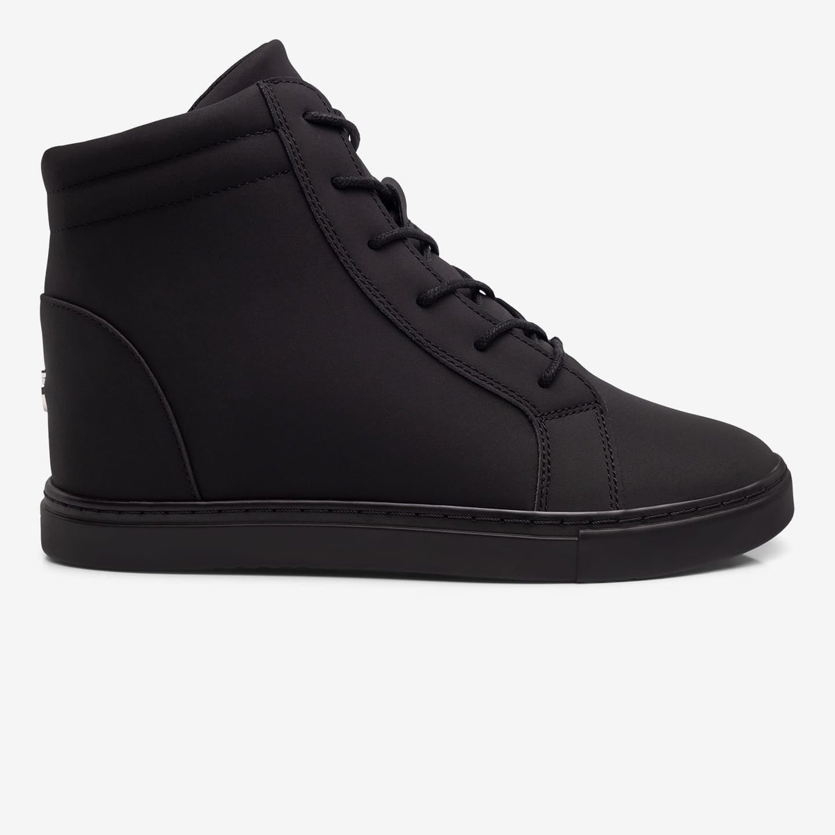 All-black Wedge