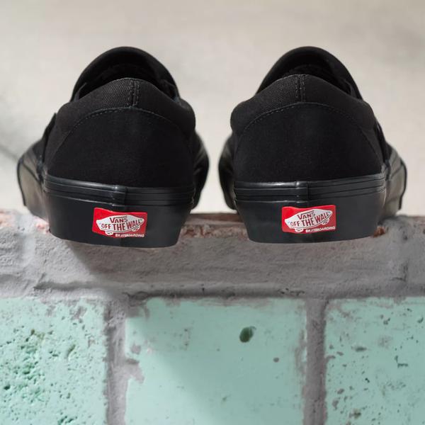 Vans Skate Slip-On Black Suede - Black