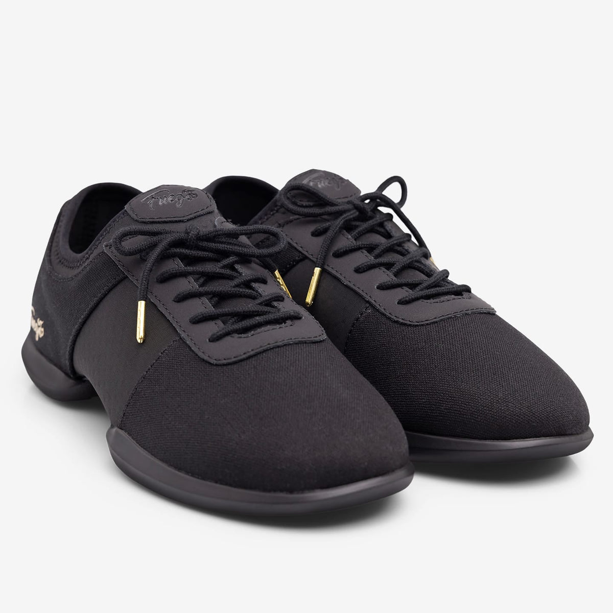 All-black Split-sole