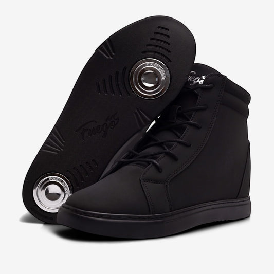 All-black Wedge