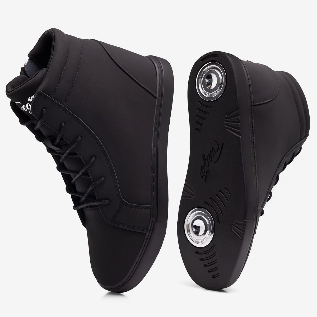 All-black Wedge