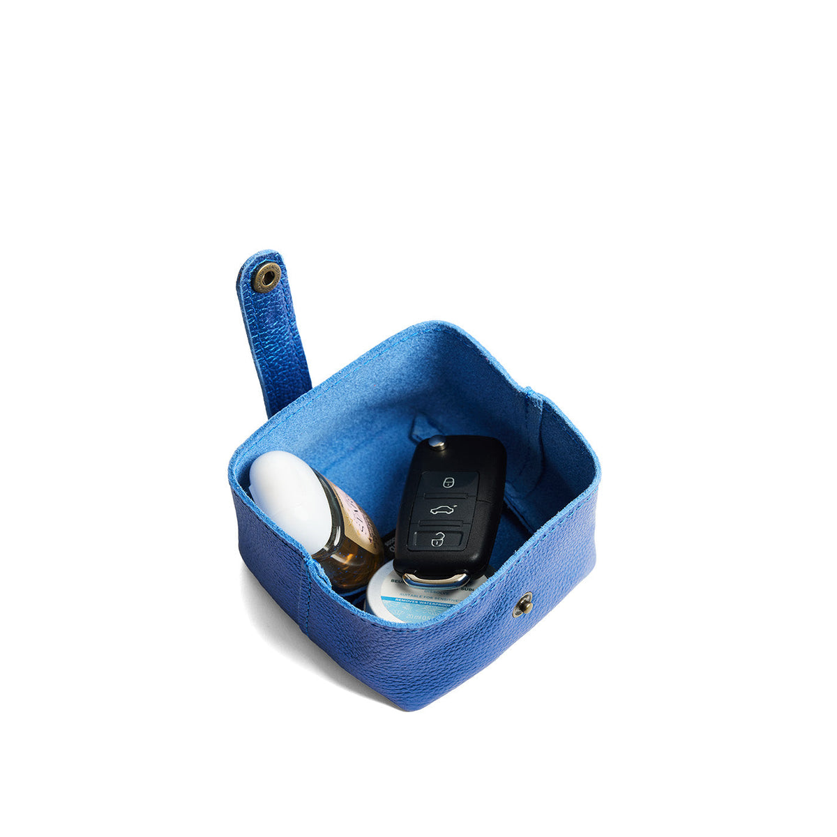 Howler Pouch