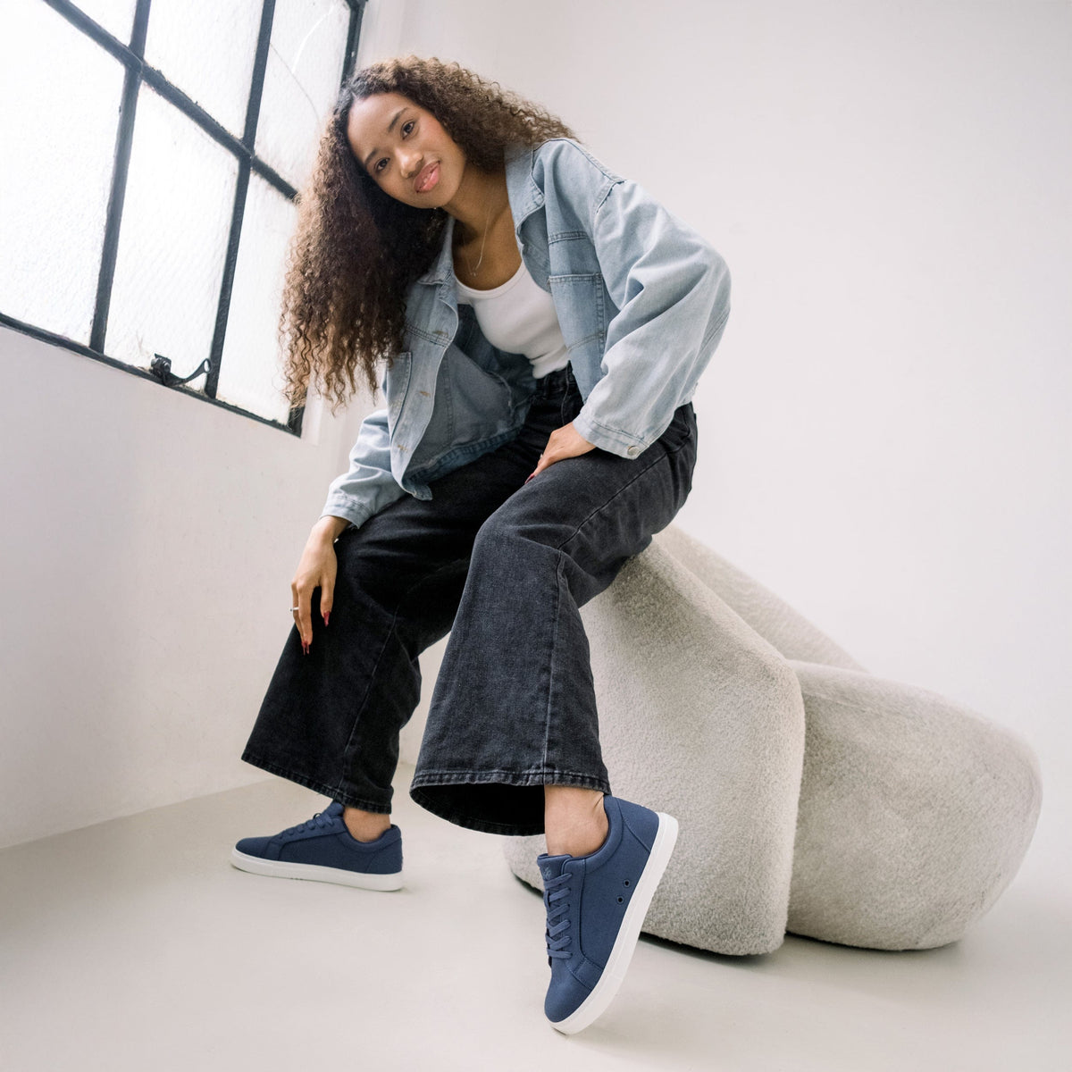 Navy Low-top