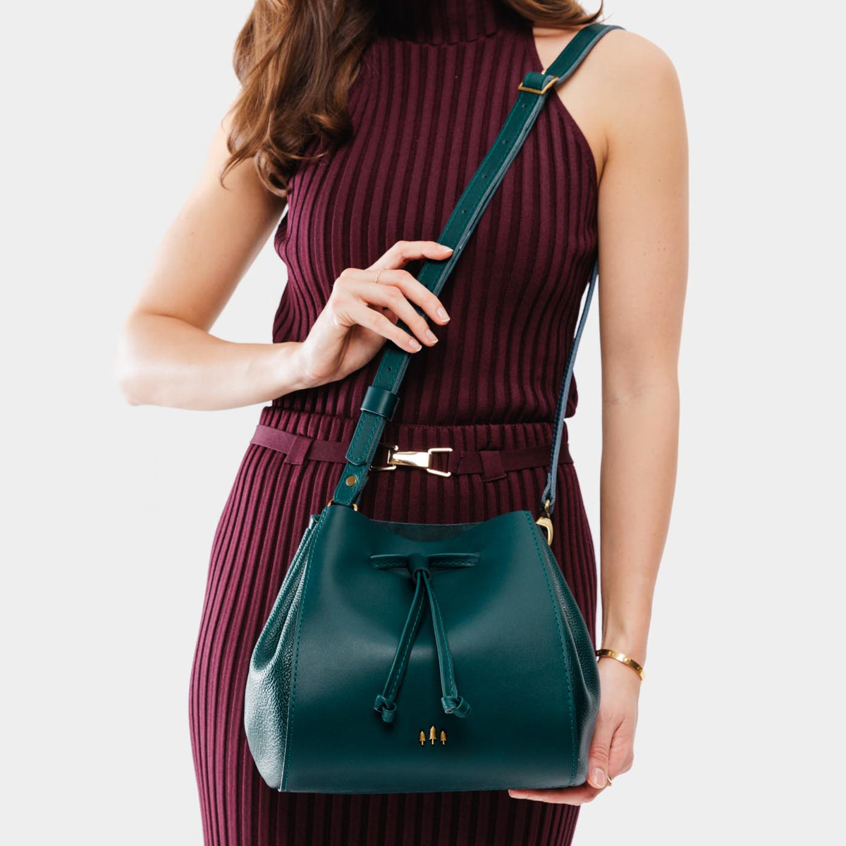 Nest Bucket Bag