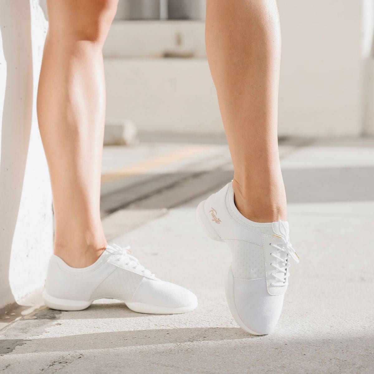 White Split-sole